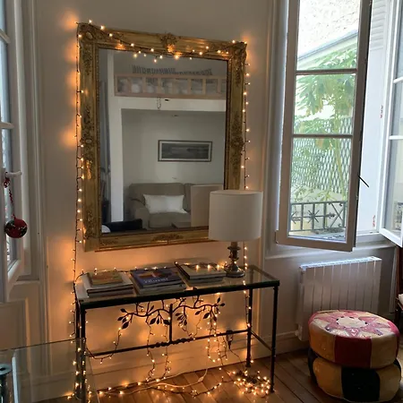 Appartement Eiffel Tower - Quiet, Charming - 2 Prs Paris