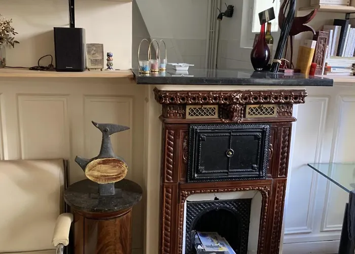 Eiffel Tower - Quiet, Charming - 2 Prs